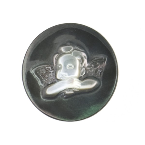 Mother-of-pearl, grey, raised engraving, round, 18 mm
